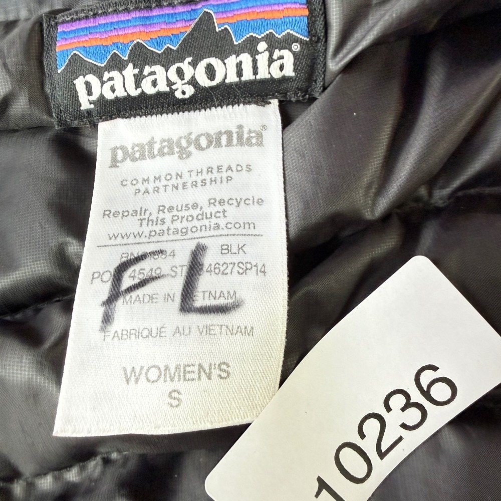Patagonia Down Sweater Vest Womens S Black‎ 84627 Full Zip Puffer Udi's Logo - Picture 12 of 13